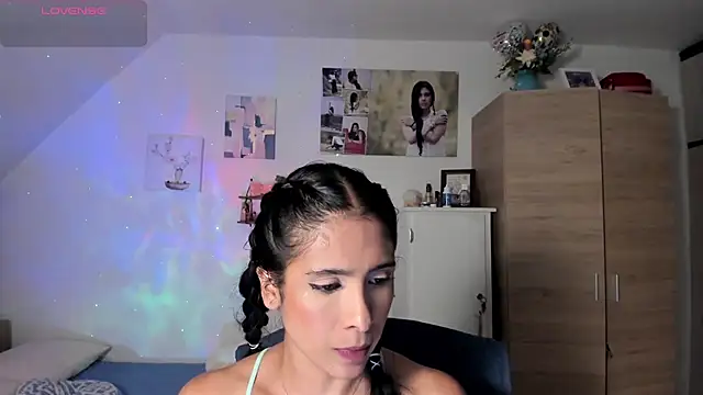 Snapshot of VEROSlen- chatting on February 25, 2026, 3:07 am VEROSlen- online show from February 25, 2026, 3:07 am