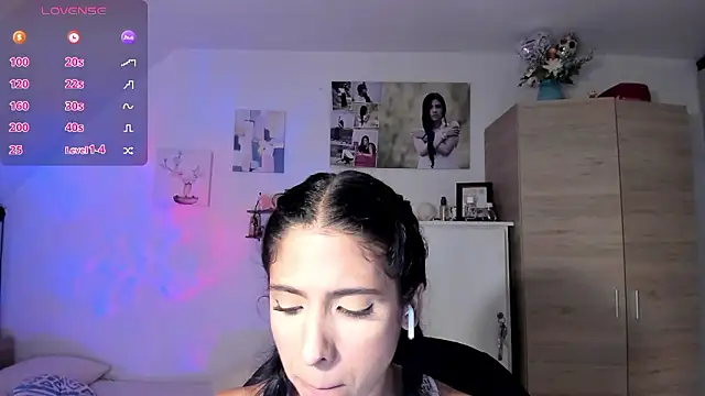 Snapshot of VEROSlen- chatting on January 17, 2026, 2:37 am VEROSlen- online show from January 17, 2026, 2:37 am