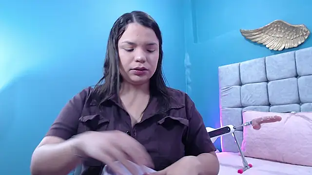 Snapshot of AuraArnau chatting on January 12, 2026, 6:36 pm AuraArnau online show from January 12, 2026, 6:36 pm