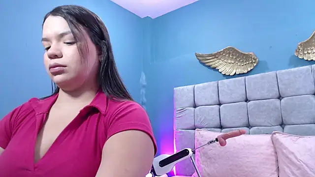 Snapshot of AuraArnau chatting on January 14, 2026, 2:09 pm AuraArnau online show from January 14, 2026, 2:09 pm