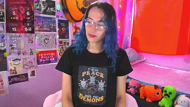 Elis-Darling online show from July 21, 2026, 8:21 pm