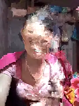 Girl cutee online show from January 18, 2026, 12:41 pm