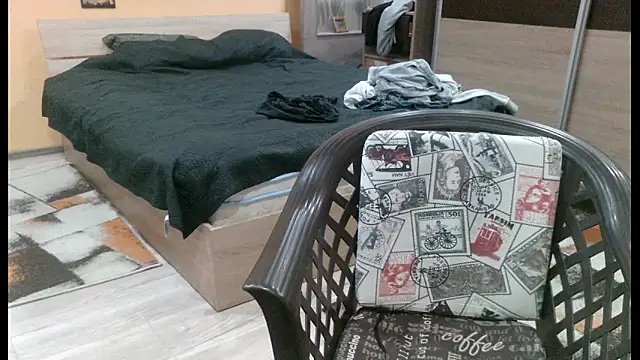 Snapshot of alieninhumanbody1 chatting on January 14, 2026, 2:26 am alieninhumanbody1 online show from January 14, 2026, 2:26 am