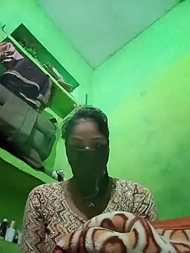 Uma pande online show from December 17, 2025, 6:13 pm