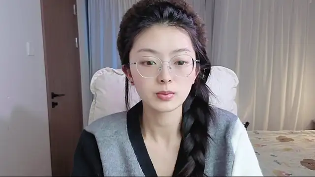 Snapshot of Koikoi___ chatting on February 11, 2026, 4:45 am Koikoi online show from February 11, 2026, 4:45 am