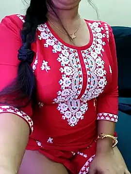 Snapshot of SSiya- chatting on February 14, 2026, 8:31 pm SSiya- online show from February 14, 2026, 8:31 pm