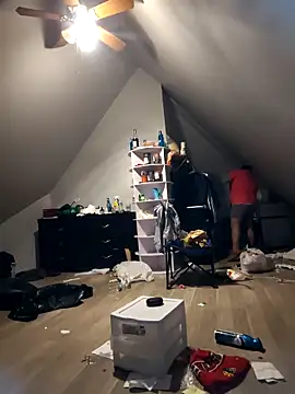 joaquinvaladez online show from February 9, 2026, 4:43 am