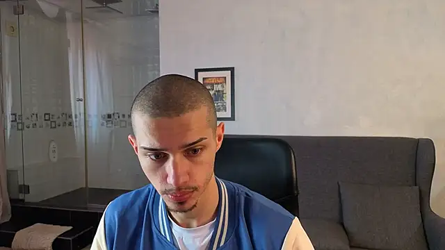 KaydenDrew online show from April 10, 2026, 10:55 am