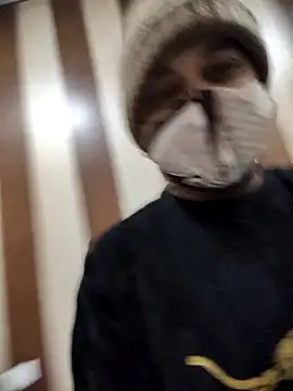 Hot avantika online show from January 6, 2026, 8:57 pm