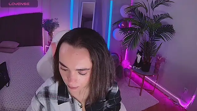 Dayana Foxy online show from December 16, 2025, 11:47 am