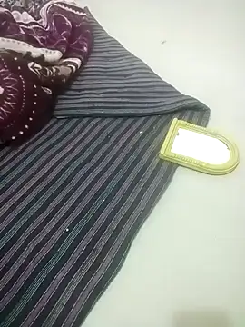 Meenu rani7 online show from January 6, 2026, 7:12 am