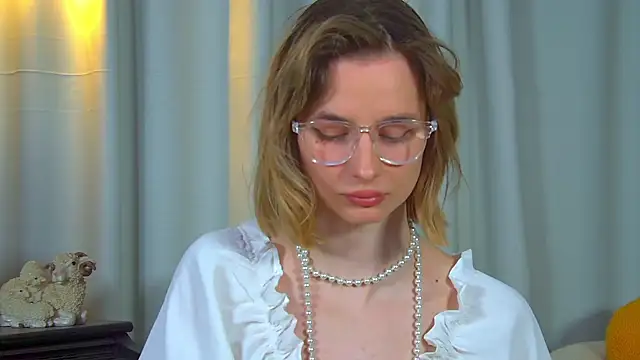 MerlinMeyer online show from April 4, 2026, 6:47 pm