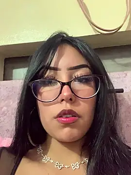 Candy LS online show from January 14, 2026, 10:13 pm