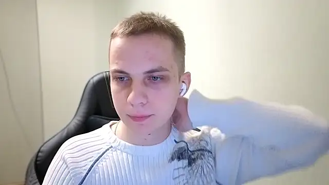 Snapshot of Markooaa chatting on March 25, 2026, 7:02 pm Markooaa online show from March 25, 2026, 7:02 pm