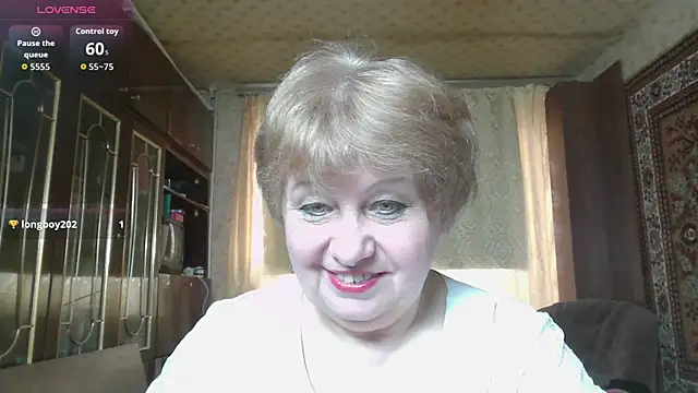 Snapshot of Casey_peach chatting on March 25, 2026, 7:52 am Casey peach online show from March 25, 2026, 7:52 am
