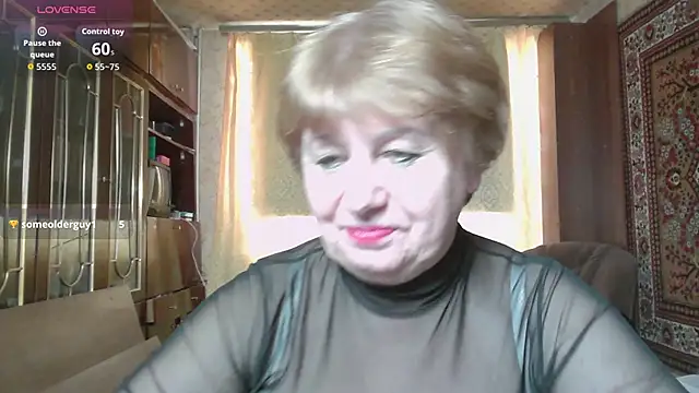 Snapshot of Casey_peach chatting on March 15, 2026, 10:00 am Casey peach online show from March 15, 2026, 10:00 am