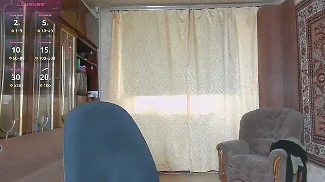 Snapshot of Casey_peach chatting on April 9, 2026, 7:36 am Casey peach online show from April 9, 2026, 7:36 am