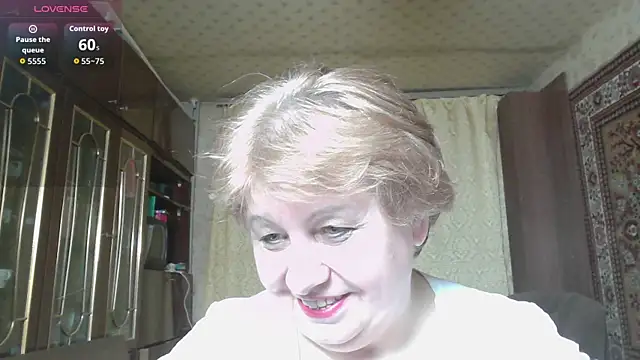 Snapshot of Casey_peach chatting on March 26, 2026, 3:32 pm Casey peach online show from March 26, 2026, 3:32 pm