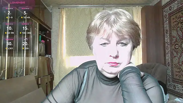 Snapshot of Casey_peach chatting on March 16, 2026, 5:15 am Casey peach online show from March 16, 2026, 5:15 am