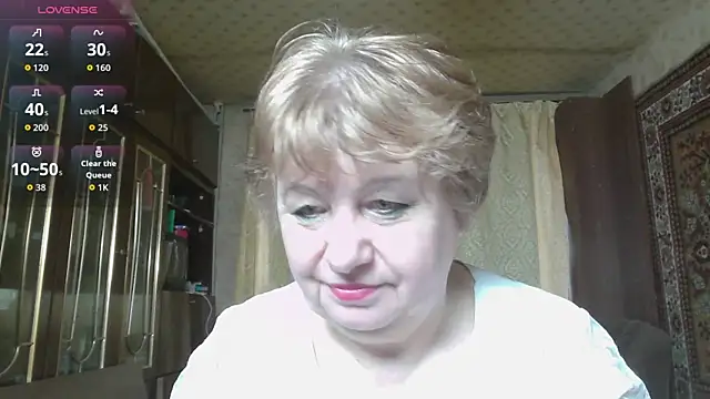 Snapshot of Casey_peach chatting on March 28, 2026, 4:02 am Casey peach online show from March 28, 2026, 4:02 am