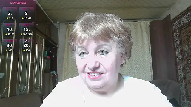 Snapshot of Casey_peach chatting on March 19, 2026, 7:03 pm Casey peach online show from March 19, 2026, 7:03 pm