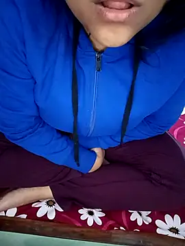 Sofia-111 online show from January 17, 2026, 5:05 pm