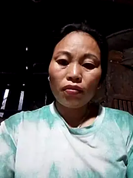 Maikha08 online show from April 4, 2026, 11:00 pm