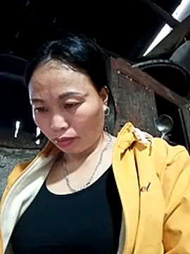 Maikha08 online show from March 17, 2026, 2:03 am