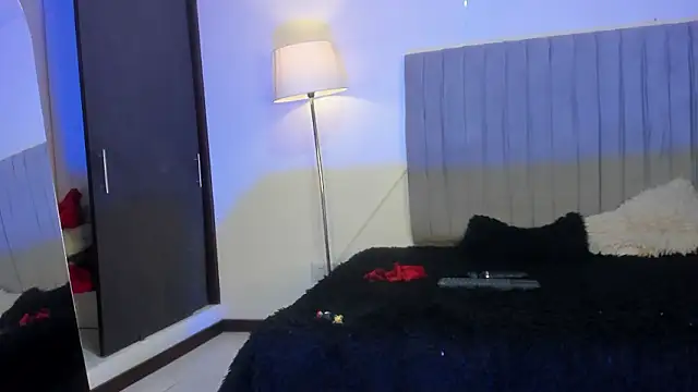 im thomass online show from February 15, 2026, 12:59 pm