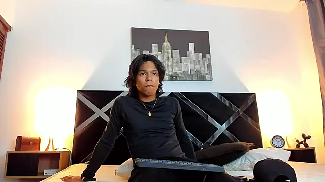AndyKings 1 online show from June 3, 2026, 3:07 am