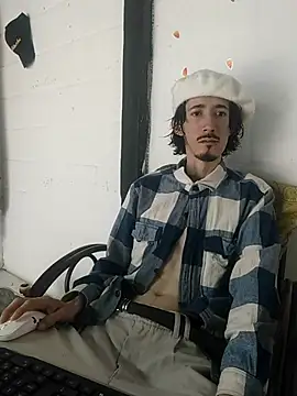 sk8-boy online show from April 1, 2026, 6:27 pm