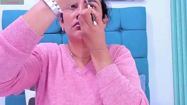 Snapshot of Bianca_slut1 chatting on February 27, 2026, 12:27 pm Bianca slut1 online show from February 27, 2026, 12:27 pm