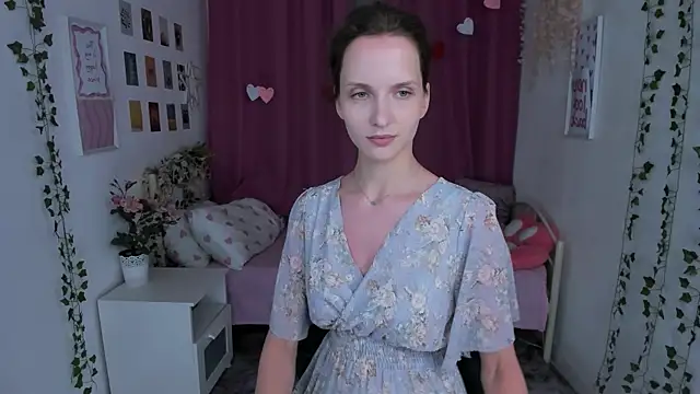 Ariadna Shy online show from July 18, 2026, 10:07 pm
