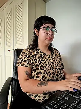 Jasmin switch online show from July 28, 2026, 3:21 pm