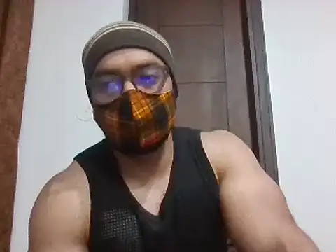 Snapshot of NunnuLelo chatting on April 12, 2026, 9:07 pm NunnuLelo online show from April 12, 2026, 9:07 pm