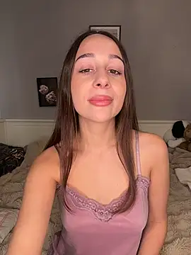 Snapshot of ChiaraSommer chatting on March 31, 2026, 4:09 pm ChiaraSommer online show from March 31, 2026, 4:09 pm