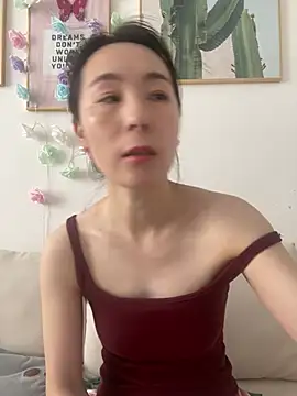 you-005 online show from February 25, 2026, 2:12 am