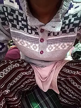 Snapshot of Tanya_mital12 chatting on January 12, 2026, 4:52 am Tanya mital12 online show from January 12, 2026, 4:52 am