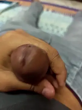 Snapshot of AqueousCrepe chatting on January 18, 2026, 6:55 pm AqueousCrepe online show from January 18, 2026, 6:55 pm