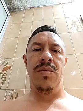 Snapshot of L_hotcream chatting on March 28, 2026, 12:17 pm L hotcream online show from March 28, 2026, 12:17 pm