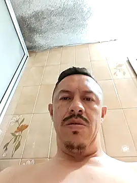 Snapshot of L_hotcream chatting on April 14, 2026, 12:43 pm L hotcream online show from April 14, 2026, 12:43 pm