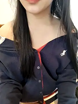 Snapshot of Miu_ii chatting on January 14, 2026, 2:42 pm Miu ii online show from January 14, 2026, 2:42 pm