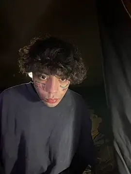 Snapshot of baby_young chatting on December 20, 2025, 6:16 am baby young online show from December 20, 2025, 6:16 am