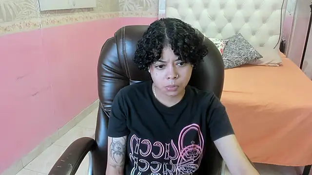 Snapshot of Sasha_Venom chatting on June 11, 2026, 11:57 pm Sasha Venom online show from June 11, 2026, 11:57 pm