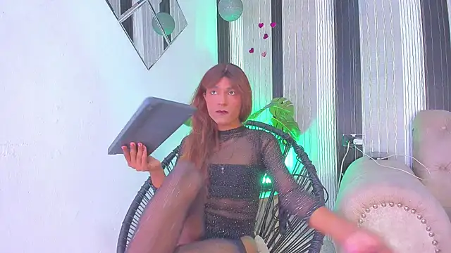 tiffanyy 777 online show from February 21, 2026, 2:13 am