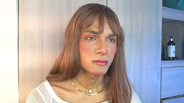 tiffanyy 777 online show from March 14, 2026, 2:28 am