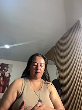 evelyn harpeery online show from May 21, 2026, 10:56 am