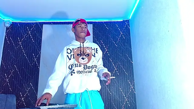 Yoim Williams online show from January 11, 2026, 10:05 pm