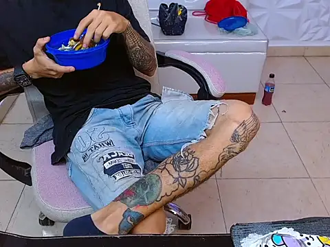 Boy tatto77 online show from July 30, 2026, 2:21 am
