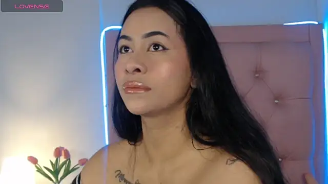 Olivia gray69 online show from February 14, 2026, 12:16 pm